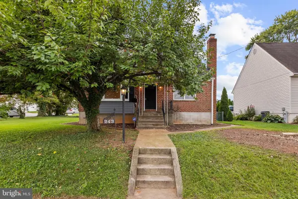 243 4th Ave, BALTIMORE, MD 21227