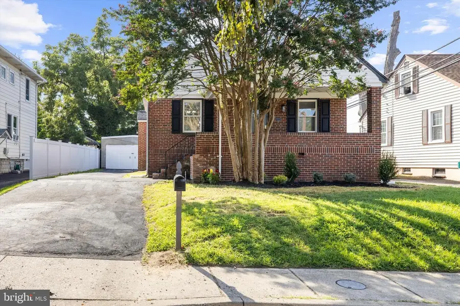 4211 Maryland Pl, Baltimore, MD 21229 - #3
