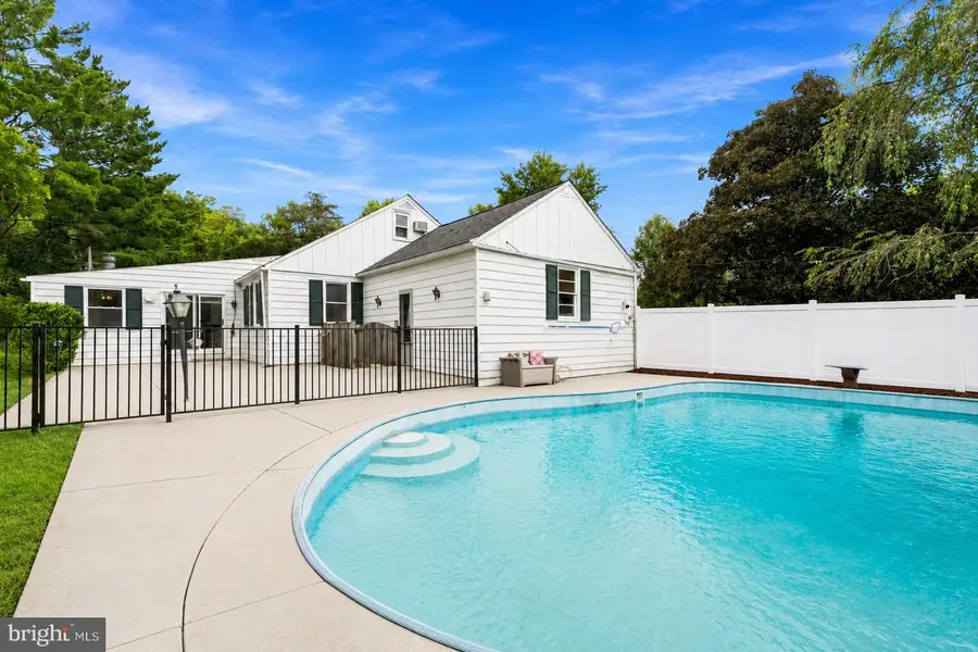 1600 Dennis Ave, Baltimore, MD 21204 - #3