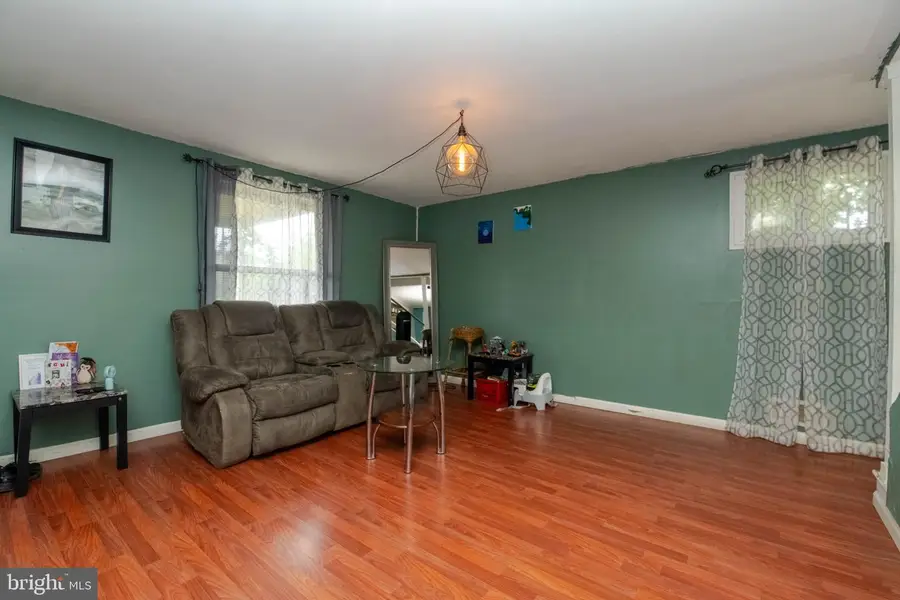1148 Foxwood Ln, Baltimore, MD 21221 - #2