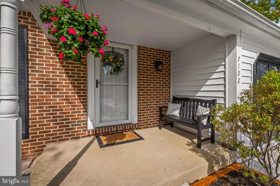 7122 Upper Mills Cir, Catonsville, MD 21228 - #3