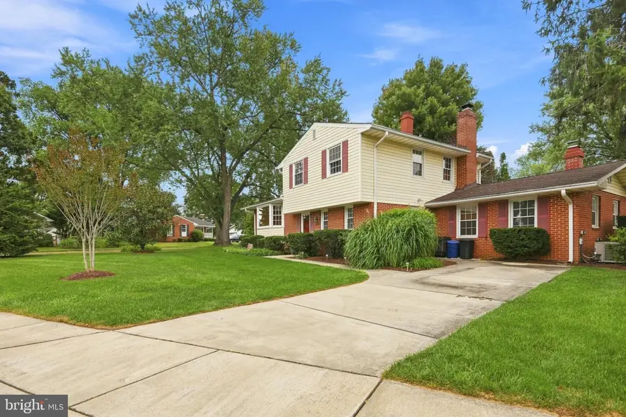 235 Chantrey Rd, Lutherville Timonium, MD 21093 - #2
