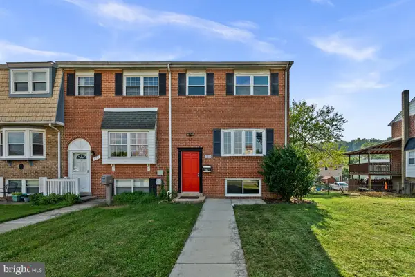 955 Stormont Cir, BALTIMORE, MD 21227