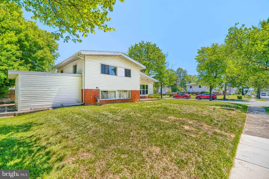 6901 Chippewa Dr, Baltimore, MD 21209 - #3