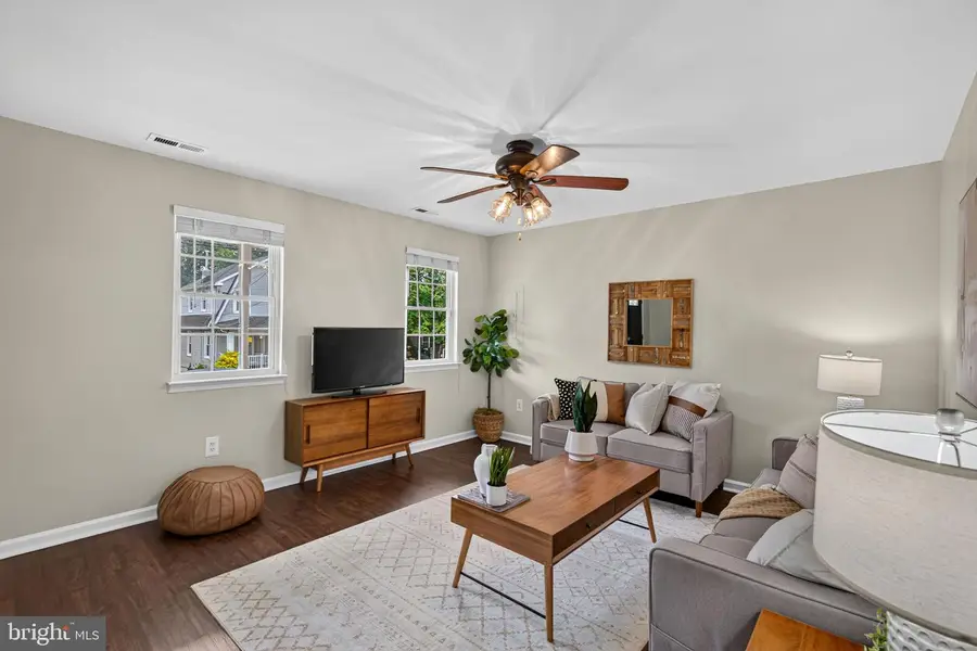 8 Glenwood Ave, Baltimore, MD 21228 - #2