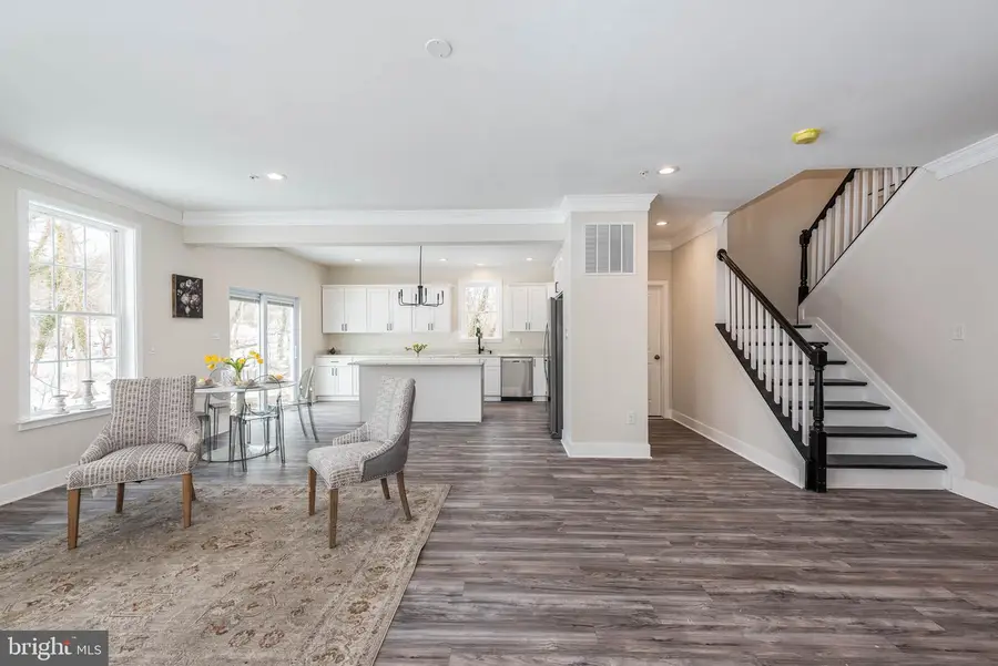 9624 Harford Rd, Parkville, MD 21234 - #3