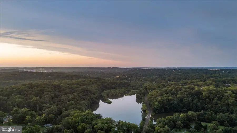 2 Lake Manor Ct, Baltimore, MD 21210 - #3