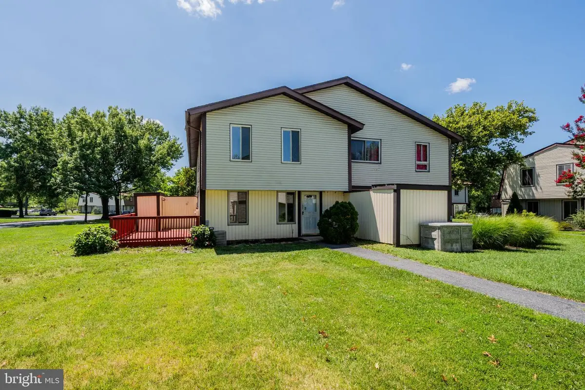 89 King Henry Cir #89, Rosedale, MD 21237 - #1
