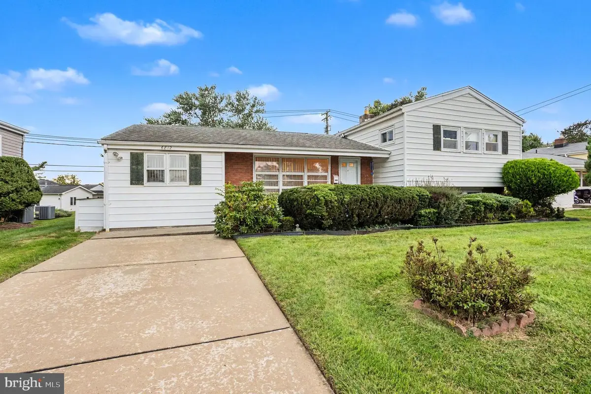 6812 Navajo Dr, Baltimore, MD 21209 - #1