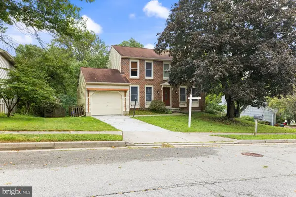 2 Topwood Ct, PARKVILLE, MD 21234