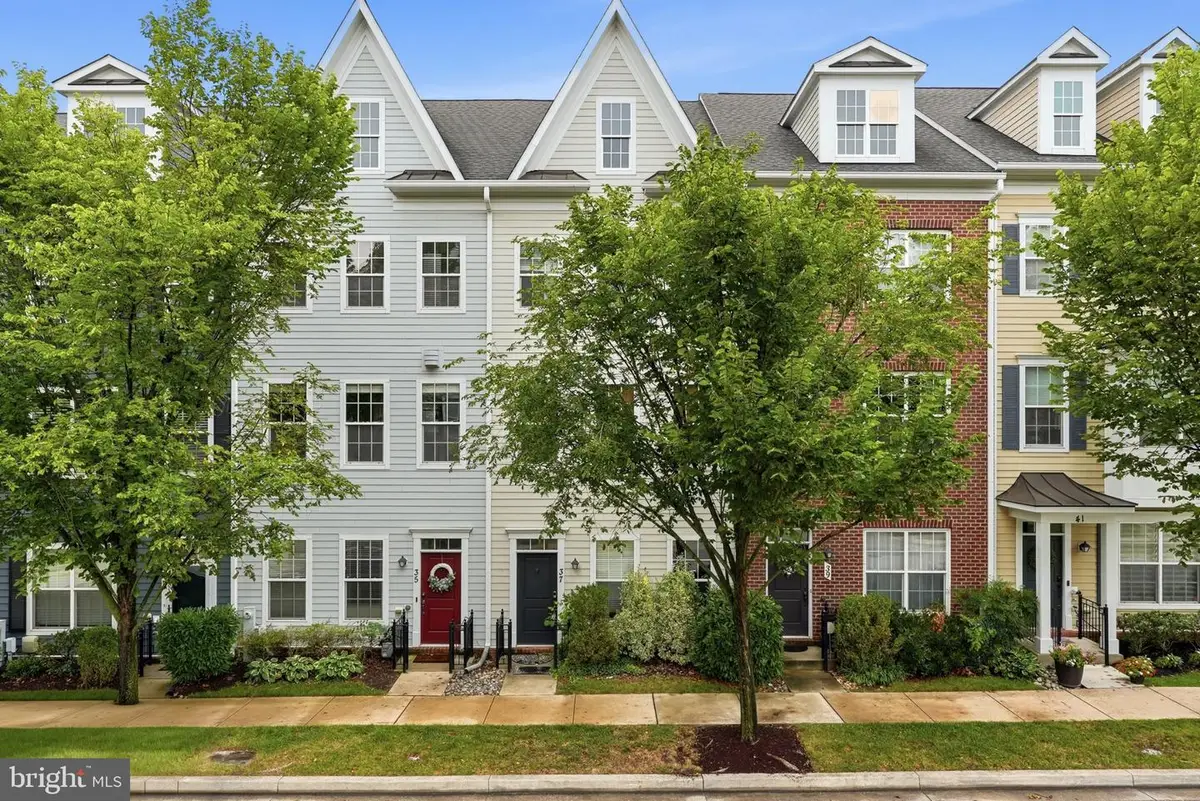 37 Meridian Ln, Towson, MD 21286 - #1