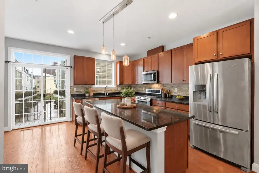 37 Meridian Ln, Towson, MD 21286 - #3