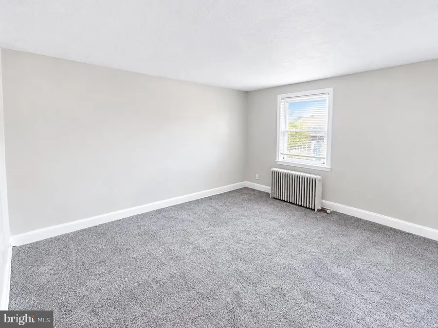 2905 Cornwall Rd, Dundalk, MD 21222 - #3