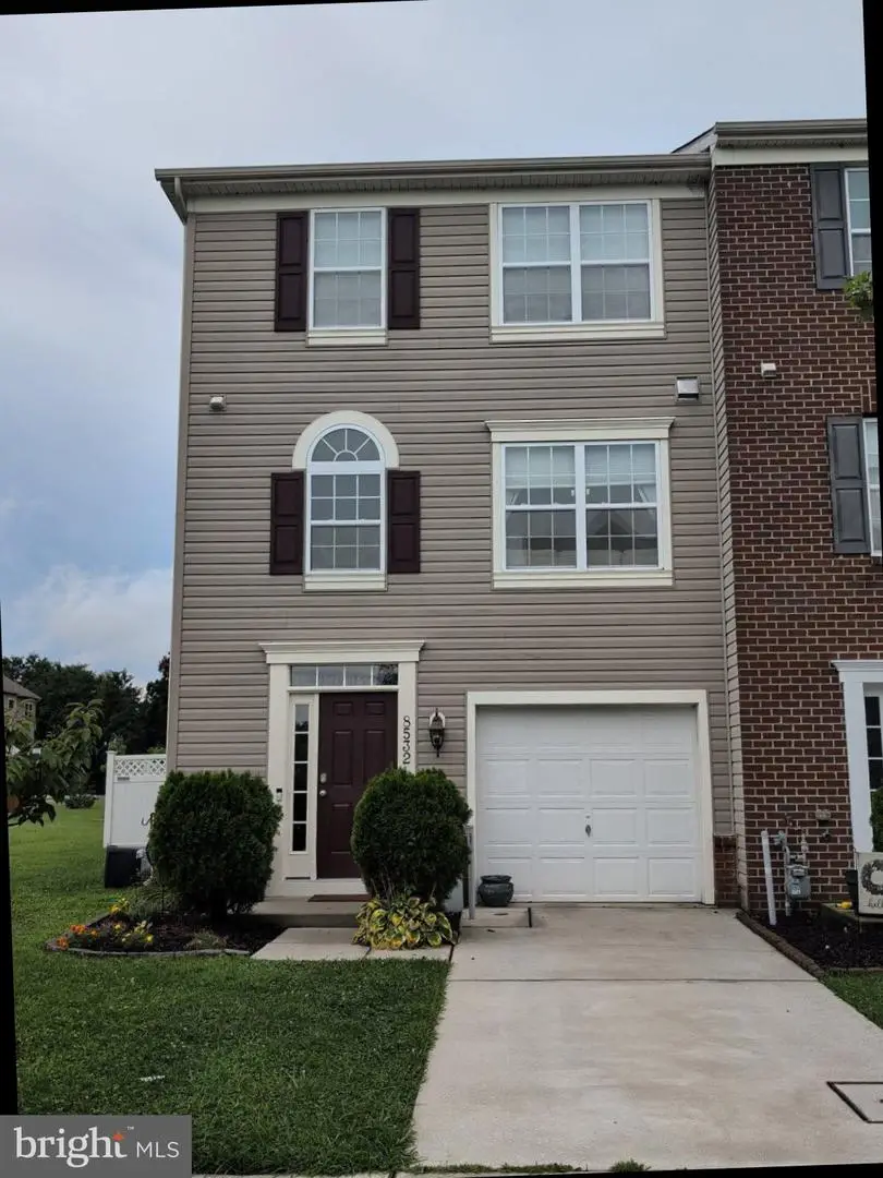 8532 Stansbury Lake Dr, Baltimore, MD 21222 - #1