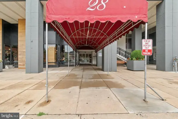 28 Allegheny Ave #1510, TOWSON, MD 21204