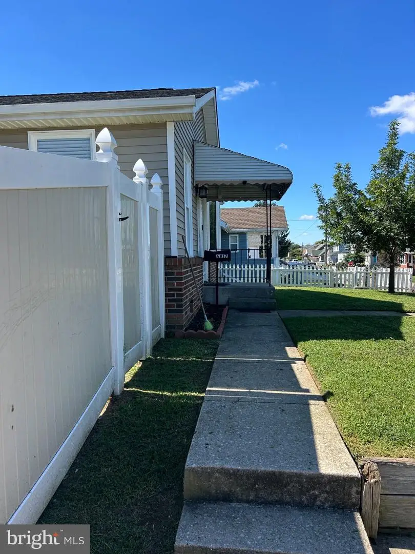6817 Brentwood Ave, Dundalk, MD 21222 - #2