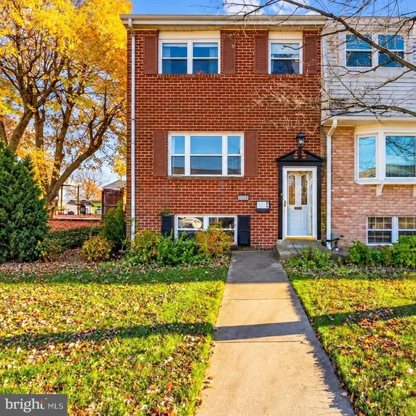 1008 Stormont Cir, HALETHORPE, MD 21227