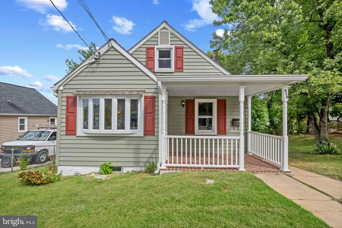 210 4th Ave, Baltimore, MD 21227 - #1