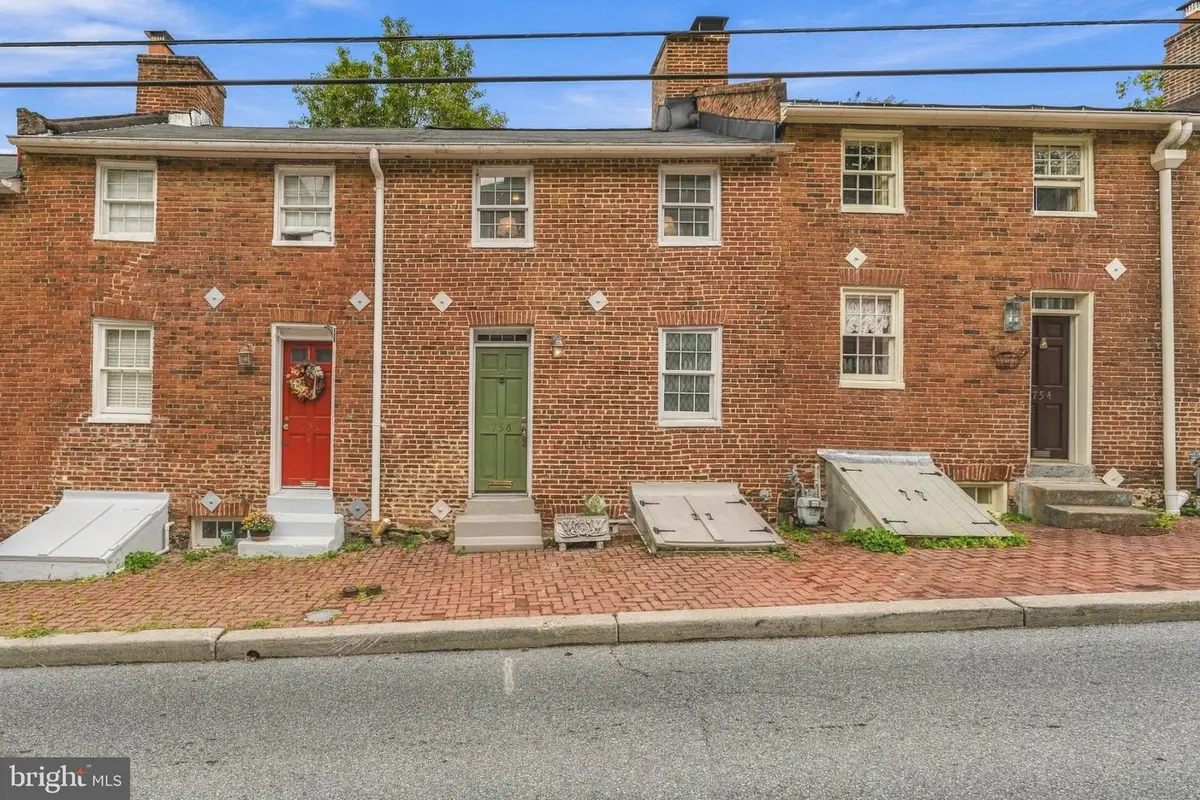 756 Oella Ave, Ellicott City, MD 21043 - #1