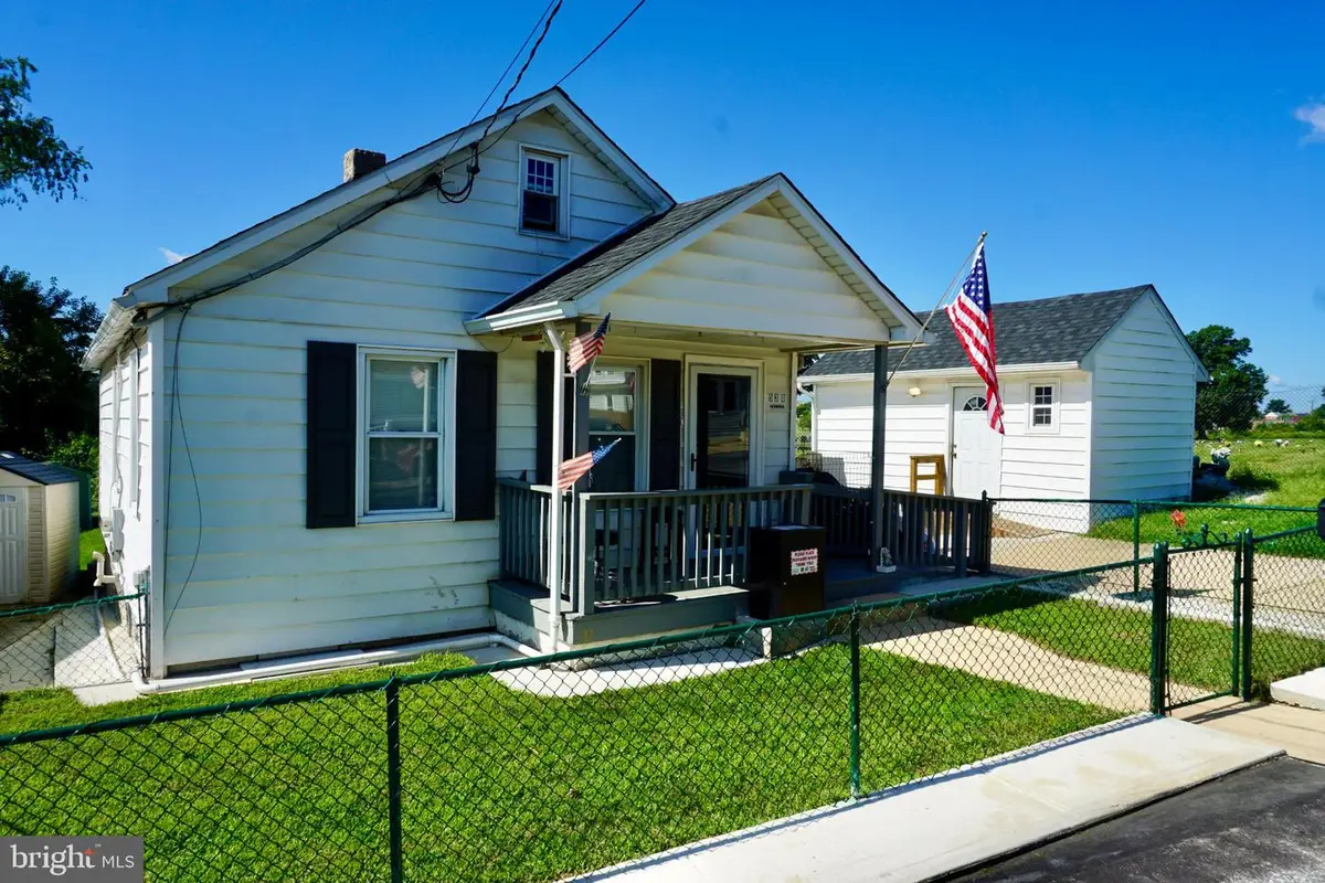 530 Southern Ave, Baltimore, MD 21224 - #1