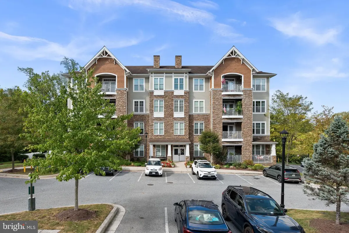 17 Clay Lodge Ln #202, Catonsville, MD 21228 - #1