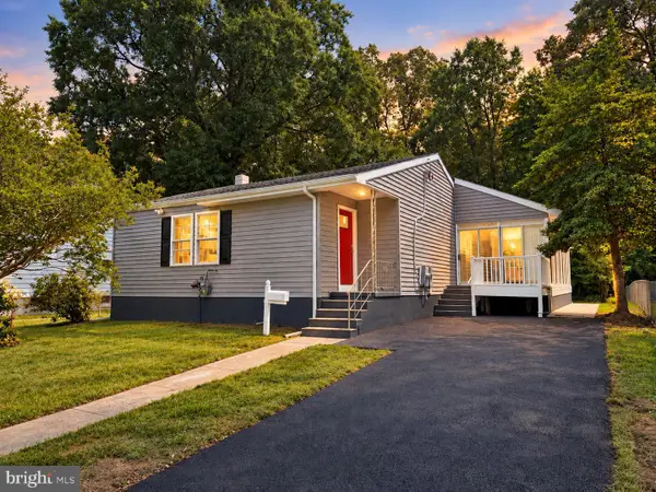921 Homberg Ave, ESSEX, MD 21221
