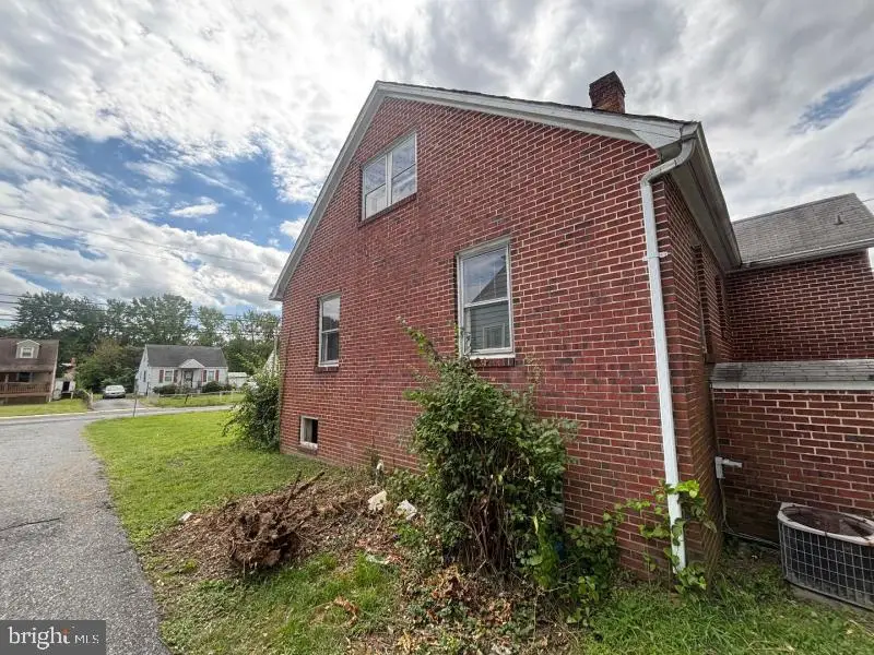 1804 Middleborough Rd, Baltimore, MD 21221 - #3