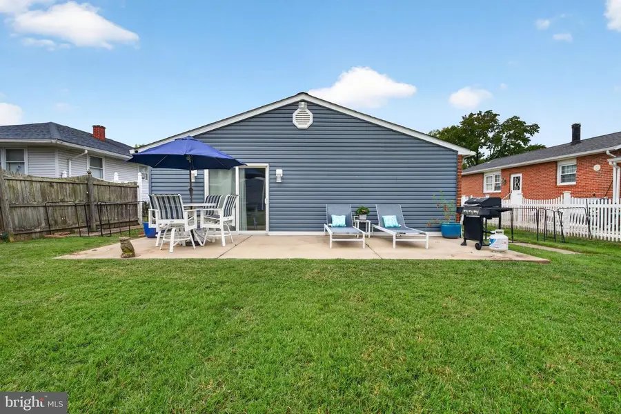 2125 Maple Rd, Edgemere, MD 21219 - #3