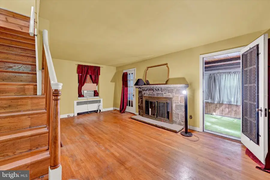 2501 Parkview Rd, Baltimore, MD 21207 - #3