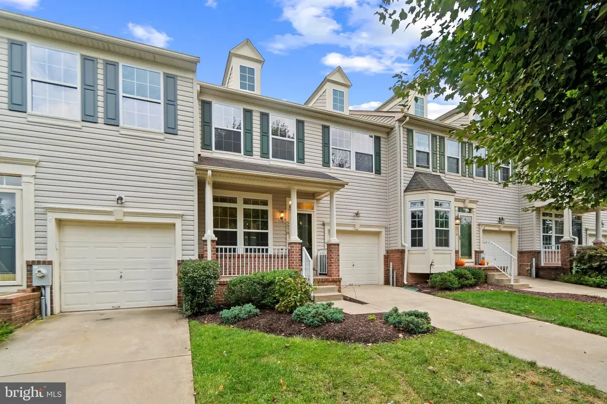 5978 Ivy League Dr, Catonsville, MD 21228 - #1
