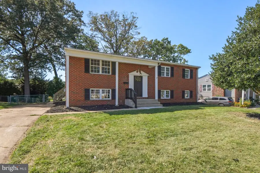 1324 Pleasant Valley Dr, Catonsville, MD 21228 - #3