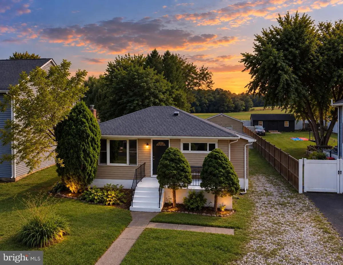 11105 Bird River Grove Rd, White Marsh, MD 21162 - #1