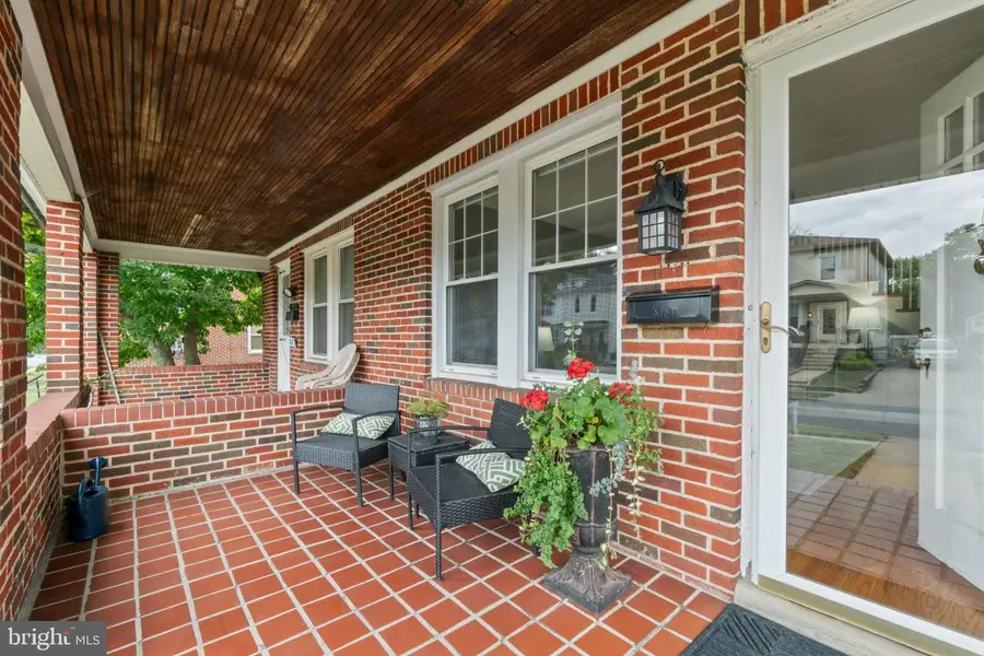 10 Sanford Ave, Catonsville, MD 21228 - #2