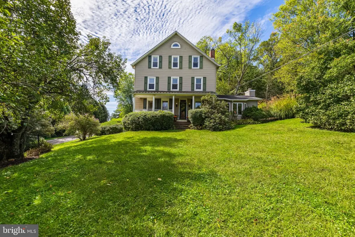 4807 Long Green Rd, Glen Arm, MD 21057 - #1
