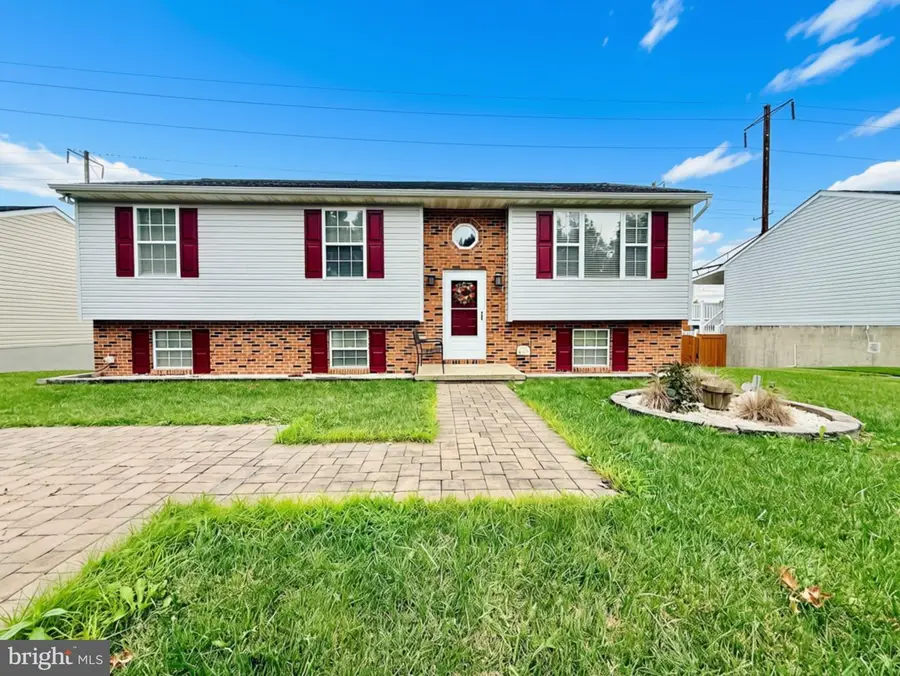 19 Strawberry Ct, Baltimore, MD 21220 - #2