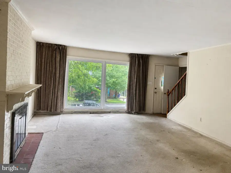 6725 Glenkirk Rd, Baltimore, MD 21239 - #2