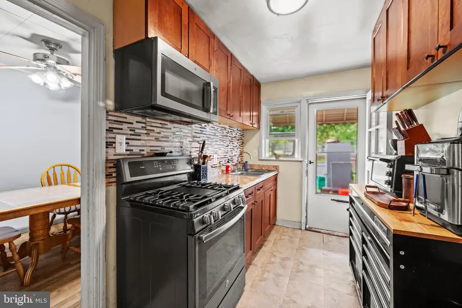 5504 Dolores Ave, Halethorpe, MD 21227 - #2