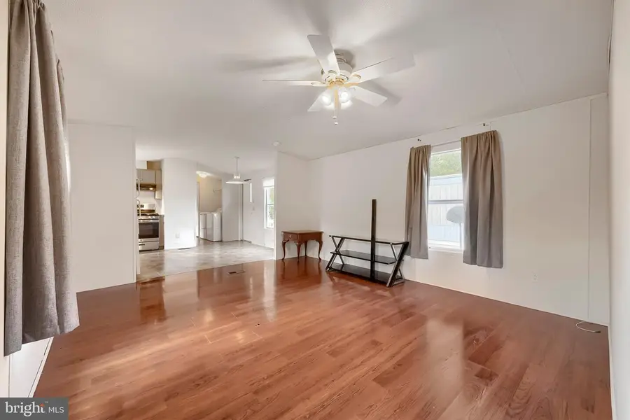 490 Mirabile Ln, Baltimore, MD 21224 - #3