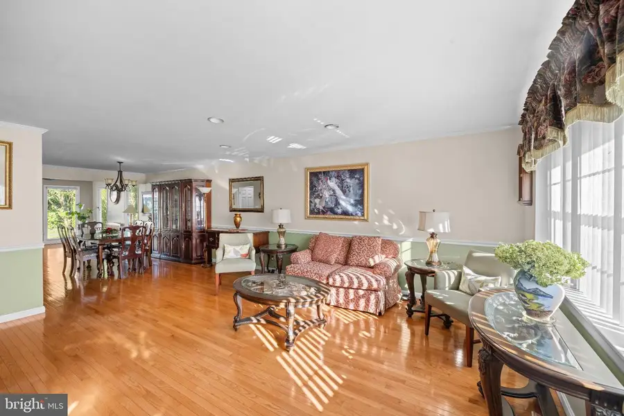 8641 Lucerne Rd, Randallstown, MD 21133 - #3