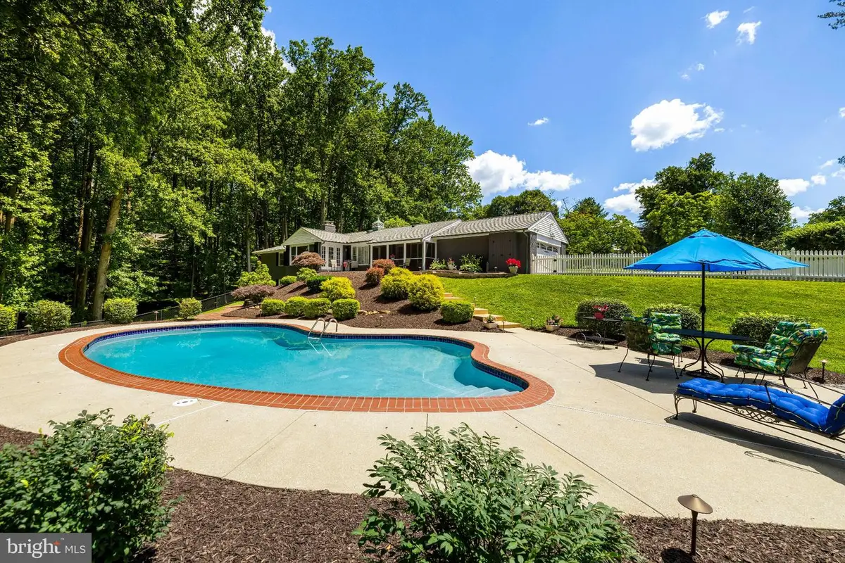 3915 Dance Mill Rd, Phoenix, MD 21131 - #1