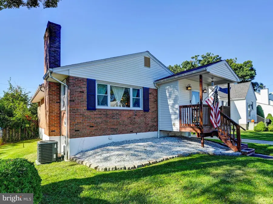 2525 Wendover Rd, Parkville, MD 21234 - #3