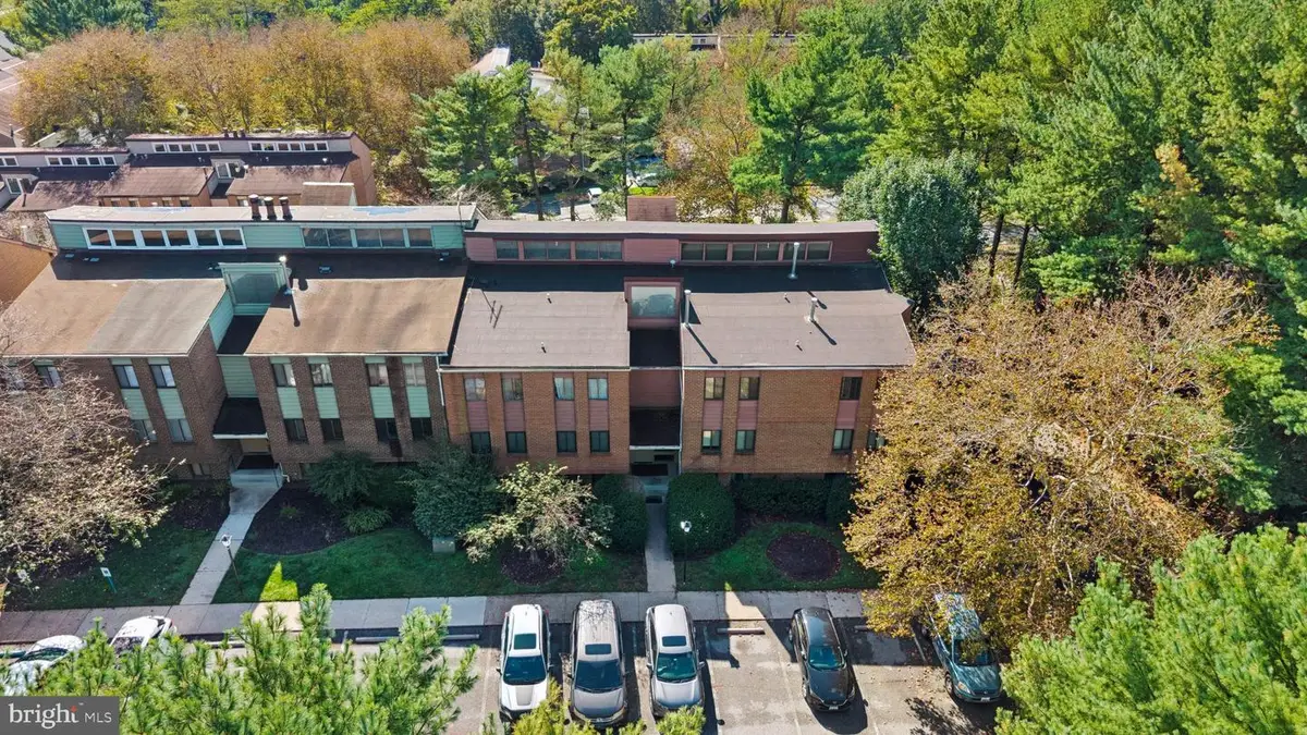 1 Windblown Ct #t-2, Baltimore, MD 21209 - #1