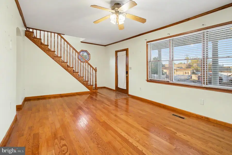 2518 S Snyder Ave S, Sparrows Point, MD 21219 - #3