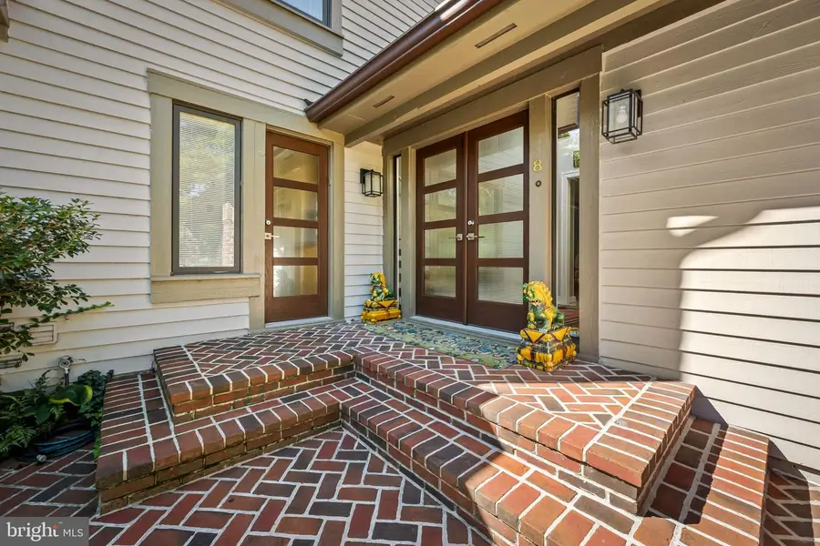 8 Talton Ct, Pikesville, MD 21208 - #3