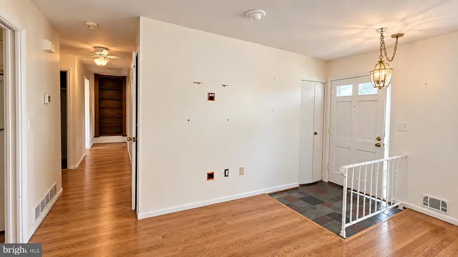5 Haddington Rd, Lutherville Timonium, MD 21093 - #3