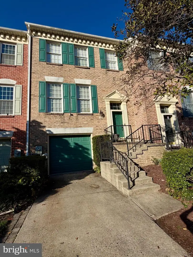 32 Goucher Woods Ct, Towson, MD 21286 - #1