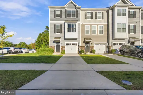 1436 Hudson View Rd, ESSEX, MD 21221