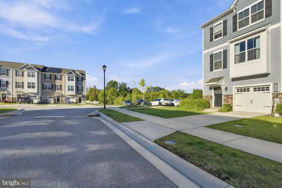 1436 Hudson View Rd, Essex, MD 21221 - #3