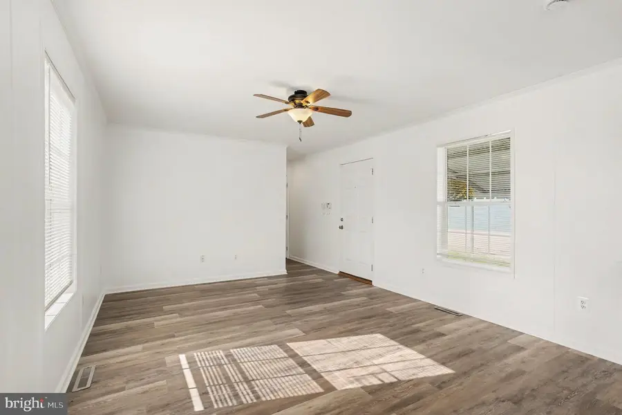 113 Judywood Ln, Essex, MD 21221 - #3