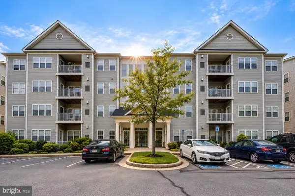 522 Hopkins Landing Dr #522, ESSEX, MD 21221
